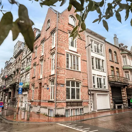 Апартаменты Apartment Centrally Located Charlemagne I By Interhome Бланкенберге