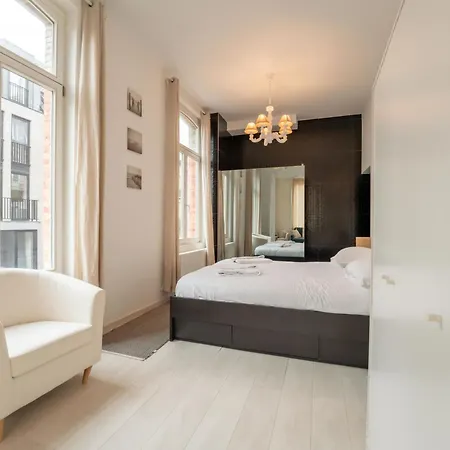Apartment Centrally Located Charlemagne I By Interhome *
